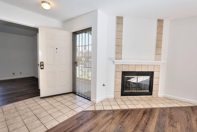 9668 Gage St, Elk Grove, CA 95624