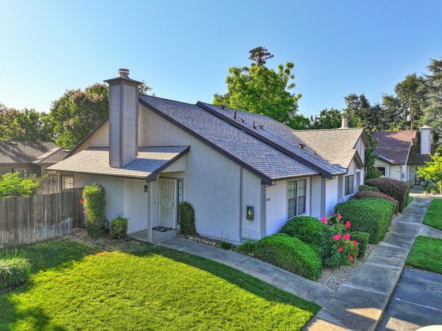 9668 Gage St, Elk Grove, CA 95624