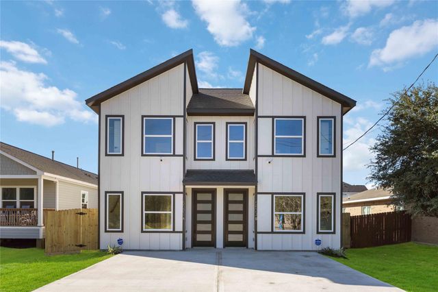 7221 Sandra Street, Houston, TX 77028