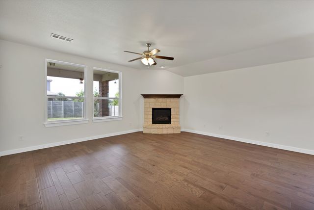 1800 6th Street, Argyle, TX 76226