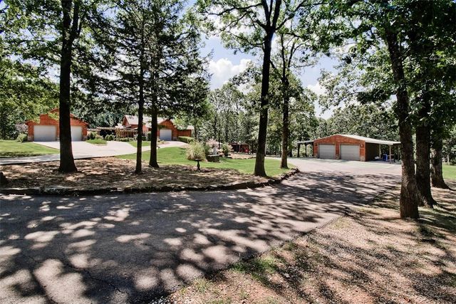 3515 S Eliza Lane, Farmington, AR 72730