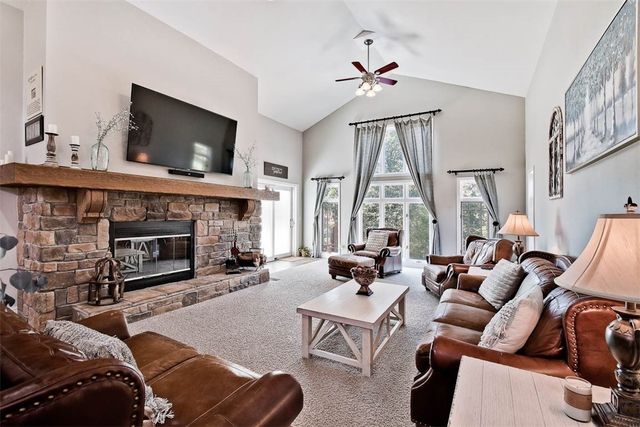 3515 S Eliza Lane, Farmington, AR 72730