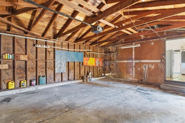 2420 Oceanic Dr, Fairfield, CA 94533