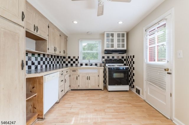 14 Shady Ln, Fanwood Boro, NJ 07023