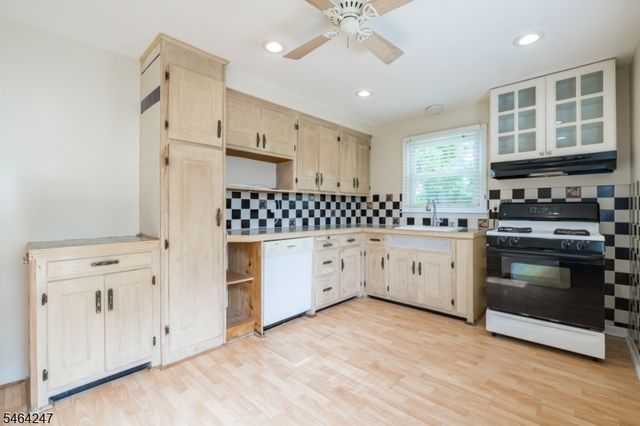 14 Shady Ln, Fanwood Boro, NJ 07023