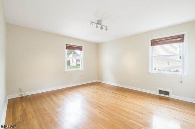 14 Shady Ln, Fanwood Boro, NJ 07023