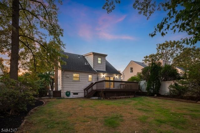 14 Shady Ln, Fanwood Boro, NJ 07023