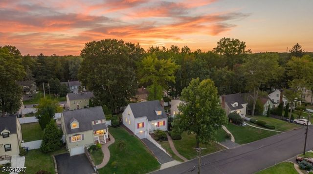 14 Shady Ln, Fanwood Boro, NJ 07023