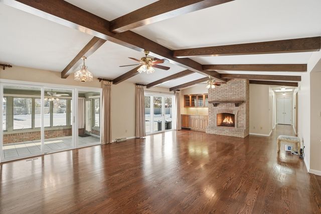 10023 Redbud Road, Munster, IN 46321