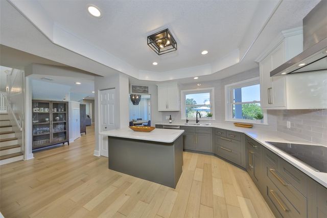 945 BUNKER VIEW DRIVE, Apollo Beach, FL 33572