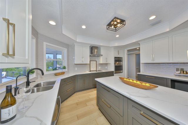 945 BUNKER VIEW DRIVE, Apollo Beach, FL 33572