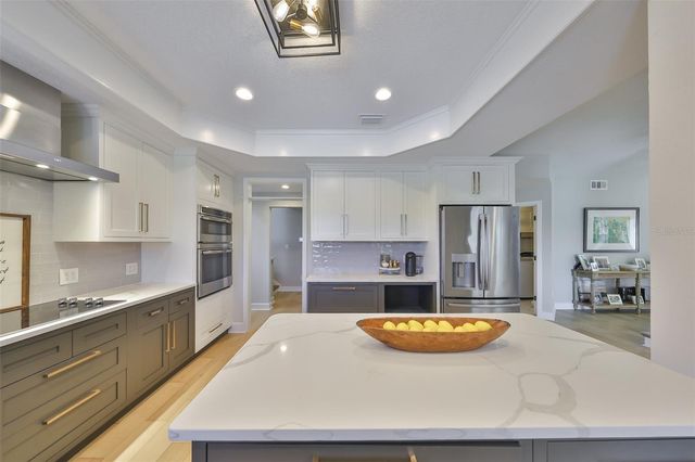 945 BUNKER VIEW DRIVE, Apollo Beach, FL 33572