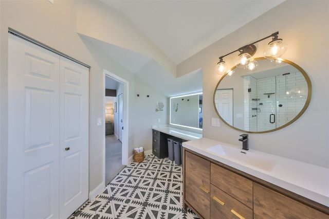 945 BUNKER VIEW DRIVE, Apollo Beach, FL 33572