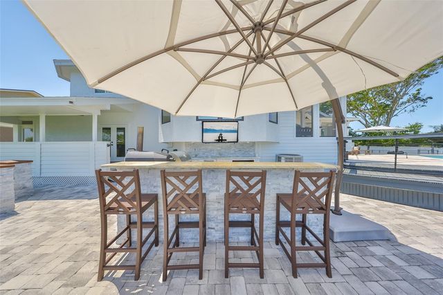 945 BUNKER VIEW DRIVE, Apollo Beach, FL 33572