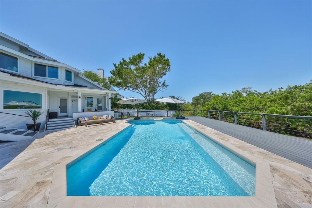 Image 67 of property listing at 945 BUNKER VIEW DRIVE, Apollo Beach, FL 33572