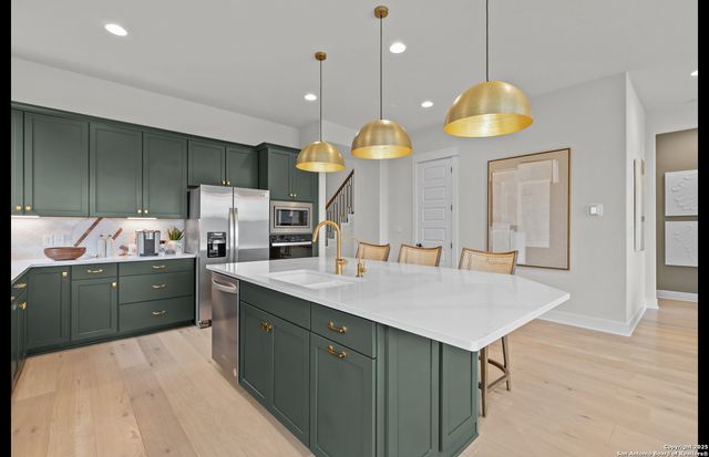 212 Brown Swiss Ridge, Boerne, TX 78006