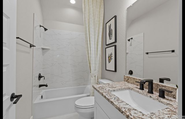 212 Brown Swiss Ridge, Boerne, TX 78006