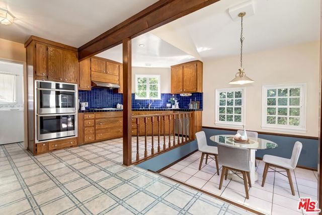 11637 Charnock Road, Los Angeles, CA 90066