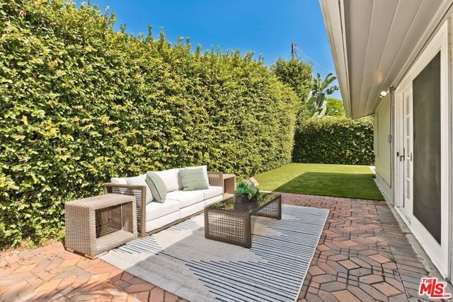 11637 Charnock Road, Los Angeles, CA 90066