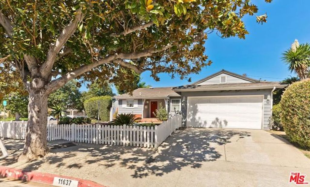 11637 Charnock Road, Los Angeles, CA 90066