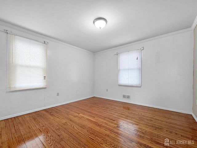 117 old post Road, Edison, NJ 08810