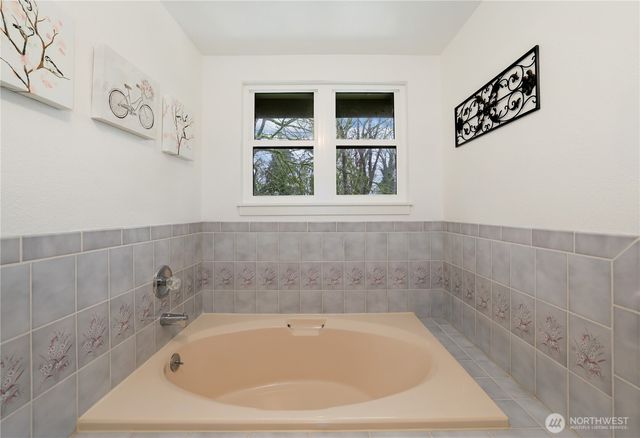 27721 187th Avenue SE, Kent, WA 98042