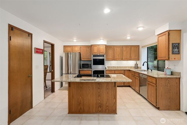 27721 187th Avenue SE, Kent, WA 98042