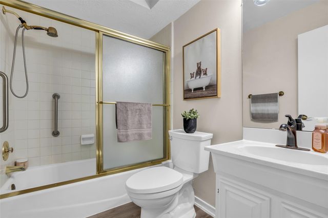 8206 Debbie Gay Drive, Houston, TX 77040
