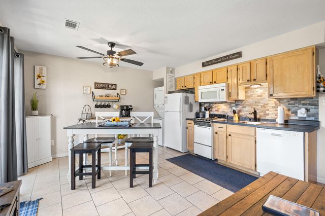 440 Fall Creek Drive Apt 4, Branson, MO 65616