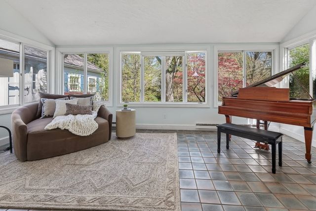 5 Summer Street, Weston, MA 02493