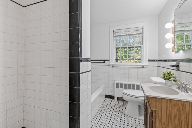 5 Summer Street, Weston, MA 02493