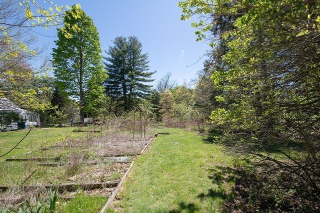 5 Summer Street, Weston, MA 02493