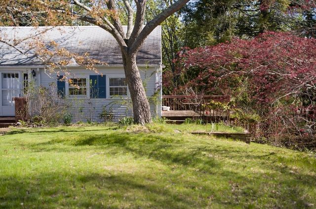5 Summer Street, Weston, MA 02493