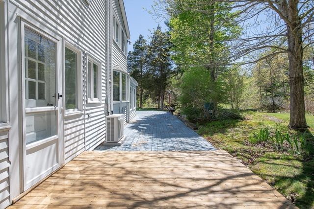 5 Summer Street, Weston, MA 02493