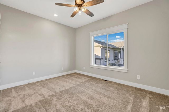 1329 Haizlee Way, Twin Falls, ID 83301