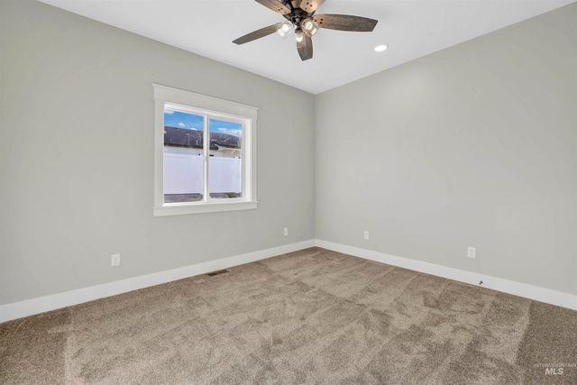 1329 Haizlee Way, Twin Falls, ID 83301