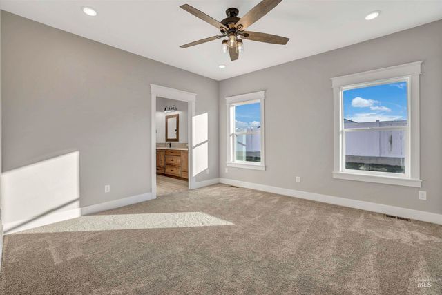 1329 Haizlee Way, Twin Falls, ID 83301