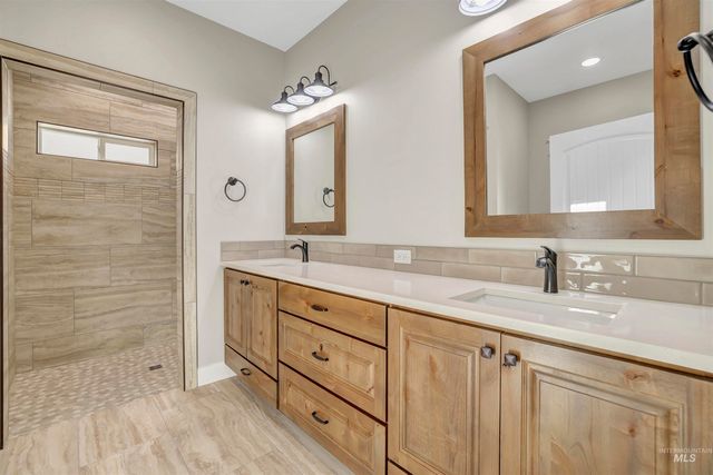 1329 Haizlee Way, Twin Falls, ID 83301