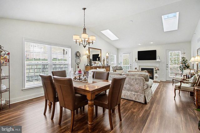 253 RED HAVEN RD, New Cumberland, PA 17070