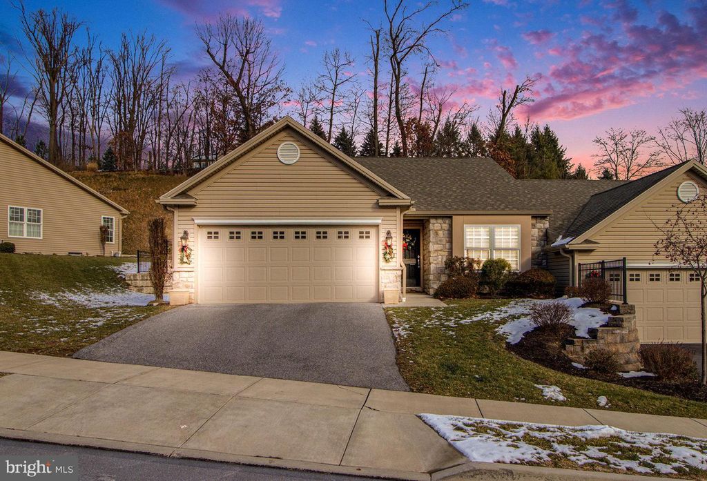 253 RED HAVEN RD, New Cumberland, PA 17070