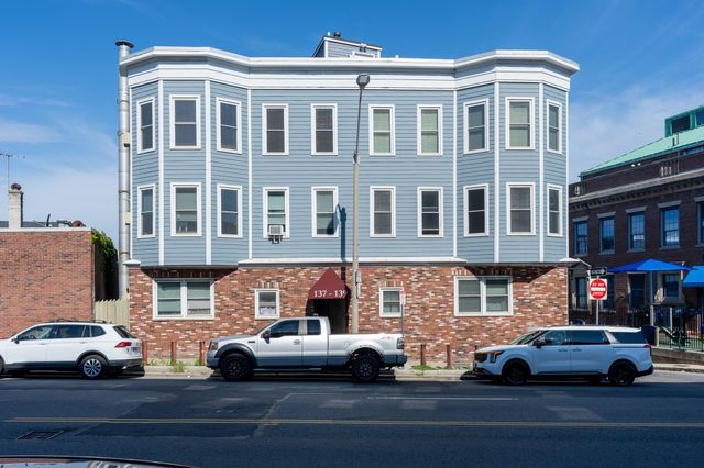 137 Dorchester St 3D, Boston, MA 02127