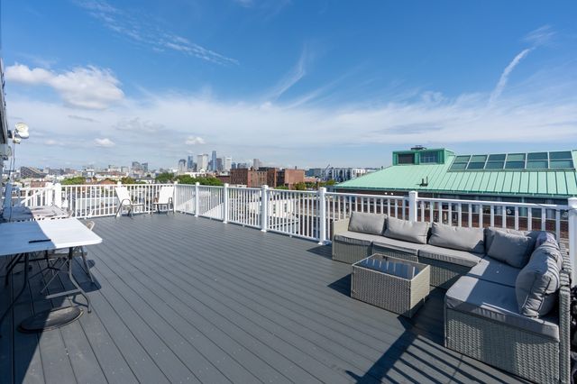 137 Dorchester St 3D, Boston, MA 02127