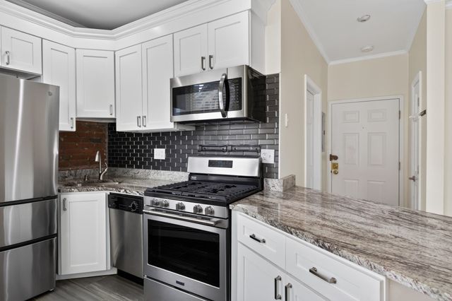 137 Dorchester St 3D, Boston, MA 02127