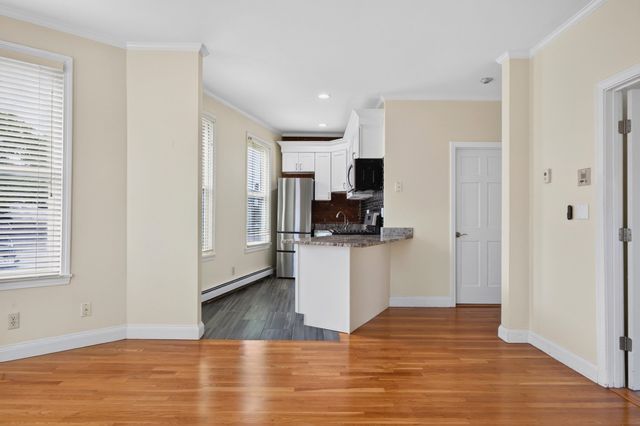 137 Dorchester St 3D, Boston, MA 02127