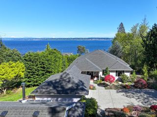23260 Jefferson Point Rd. NE, Kingston, WA 98346