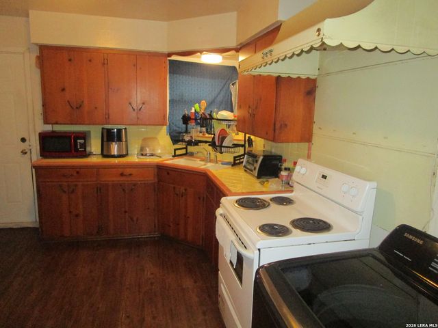 207 Sunnyland, San Antonio, TX 78228