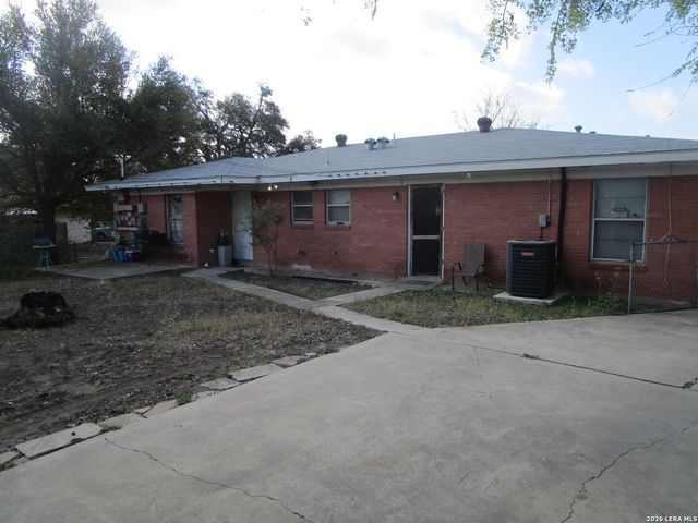 207 Sunnyland, San Antonio, TX 78228