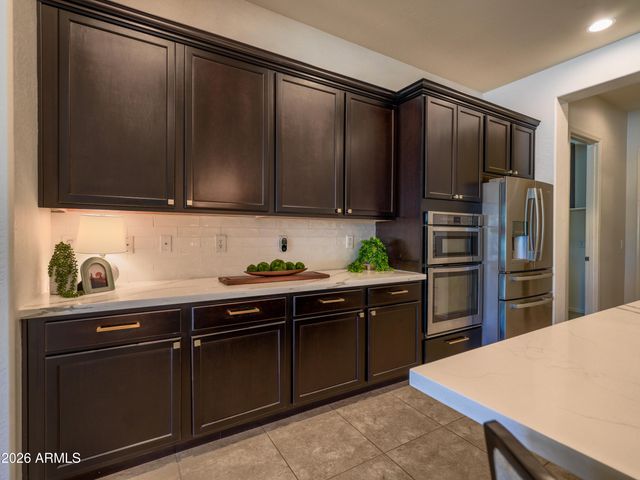 21421 E WAVERLY Drive, Queen Creek, AZ 85142