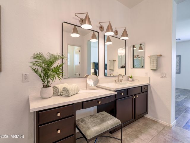 21421 E WAVERLY Drive, Queen Creek, AZ 85142