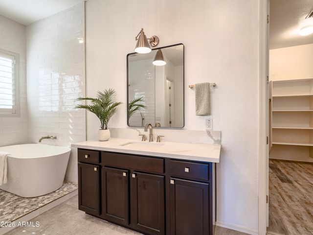 21421 E WAVERLY Drive, Queen Creek, AZ 85142